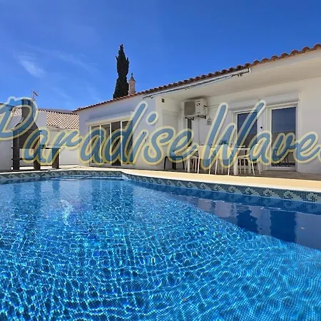 Piscine Privee - By Paradise Waves